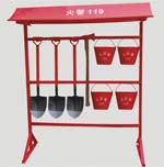 消防架子，水桶，铁锹